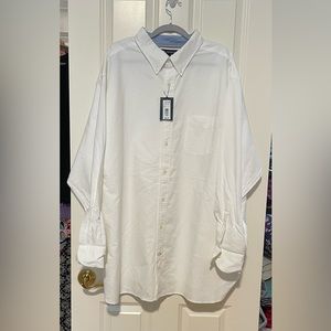 NWT!  Cremieux (Dillard’s) white button down Oxford cloth shirt.Long sleeve. 2X